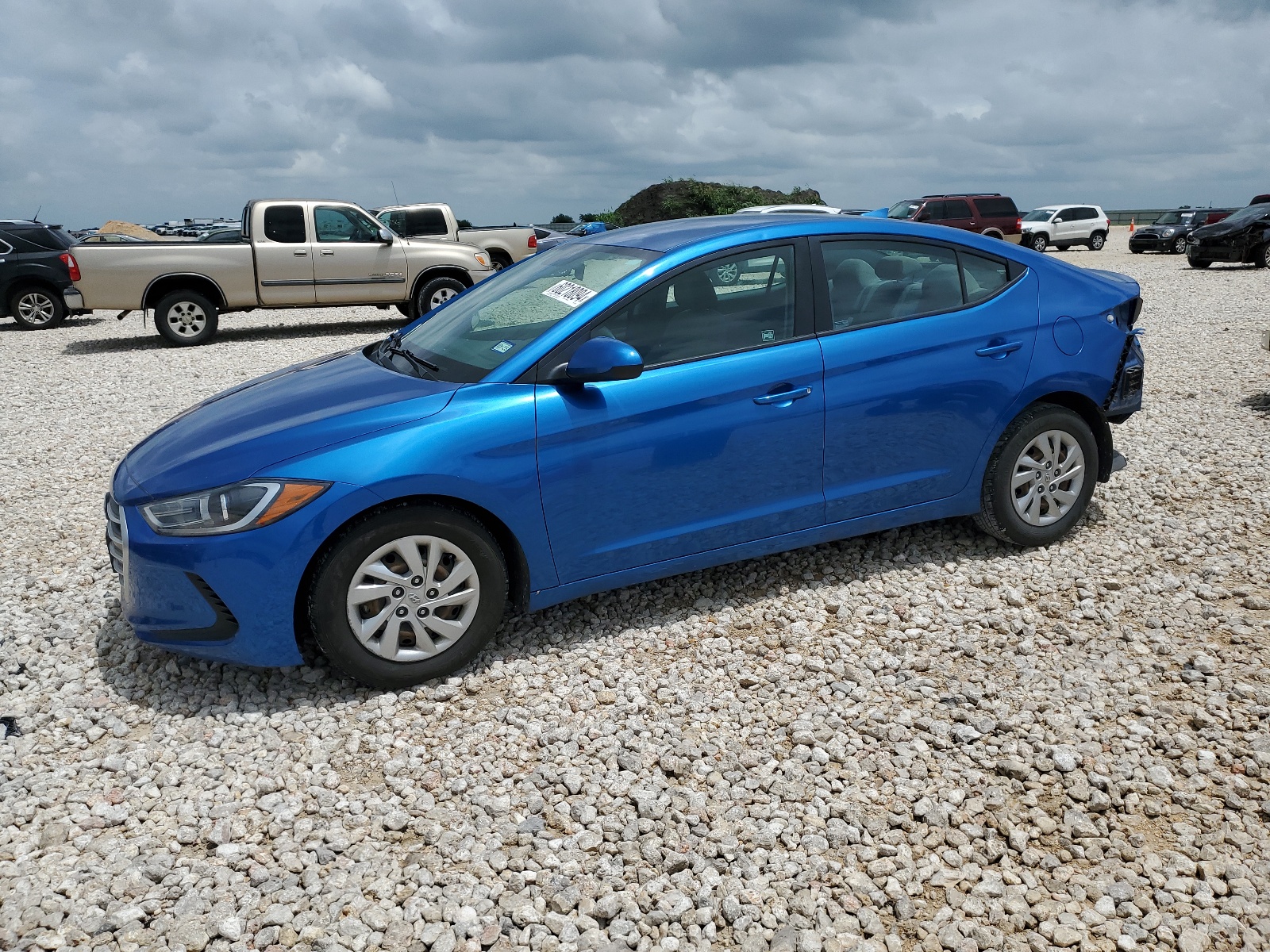 2017 Hyundai Elantra Se vin: 5NPD74LFXHH192112