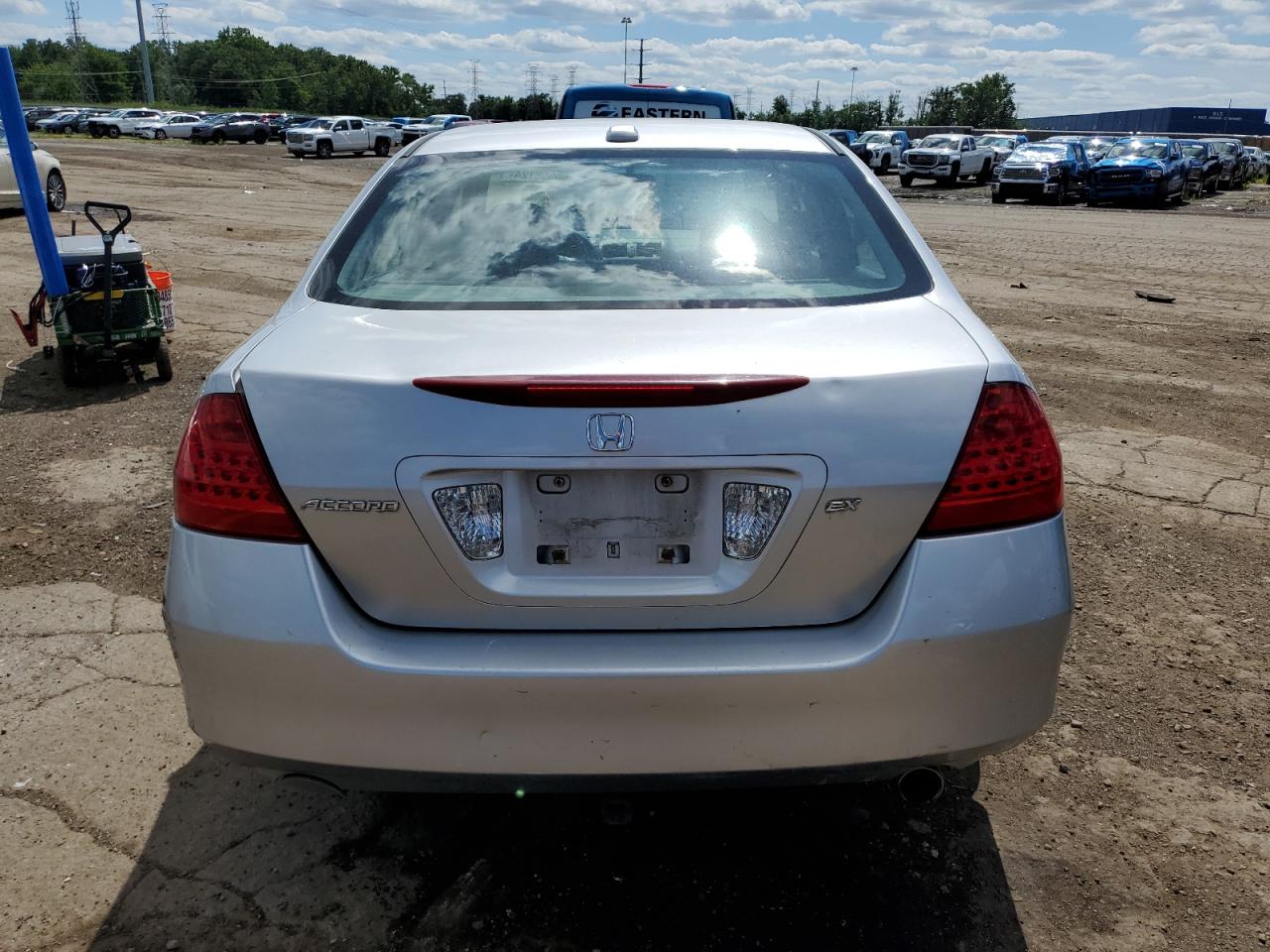 2007 Honda Accord Ex VIN: 1HGCM568X7A084703 Lot: 60958724