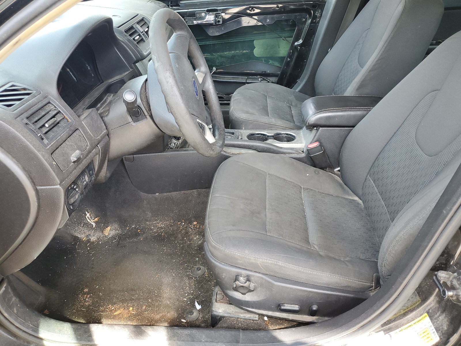 3FAHP0HA7BR191825 2011 Ford Fusion Se