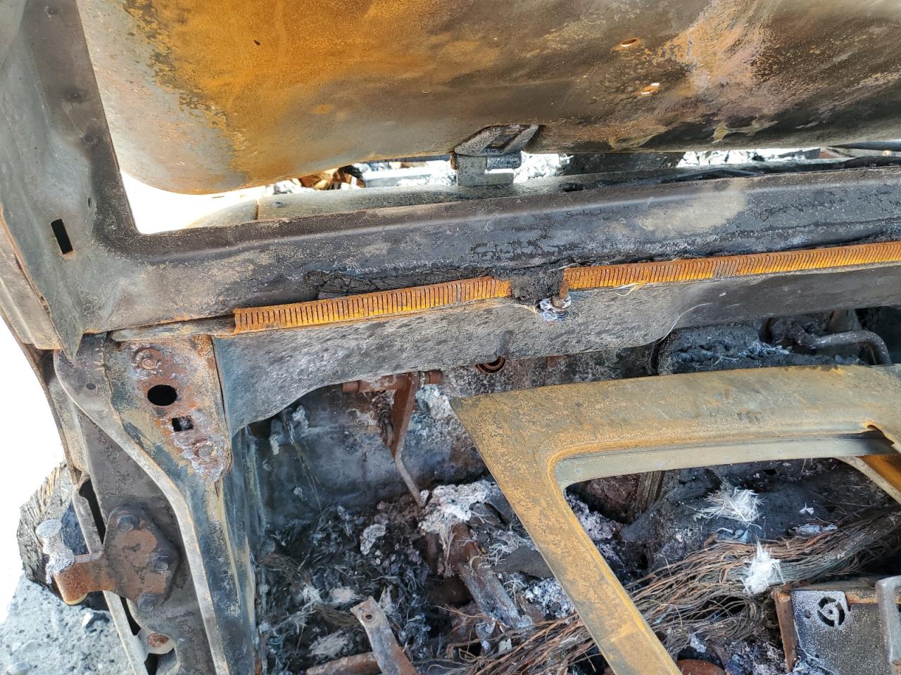 2014 Jeep Wrangler Sport VIN: 1C4AJWAG4EL134967 Lot: 60474844