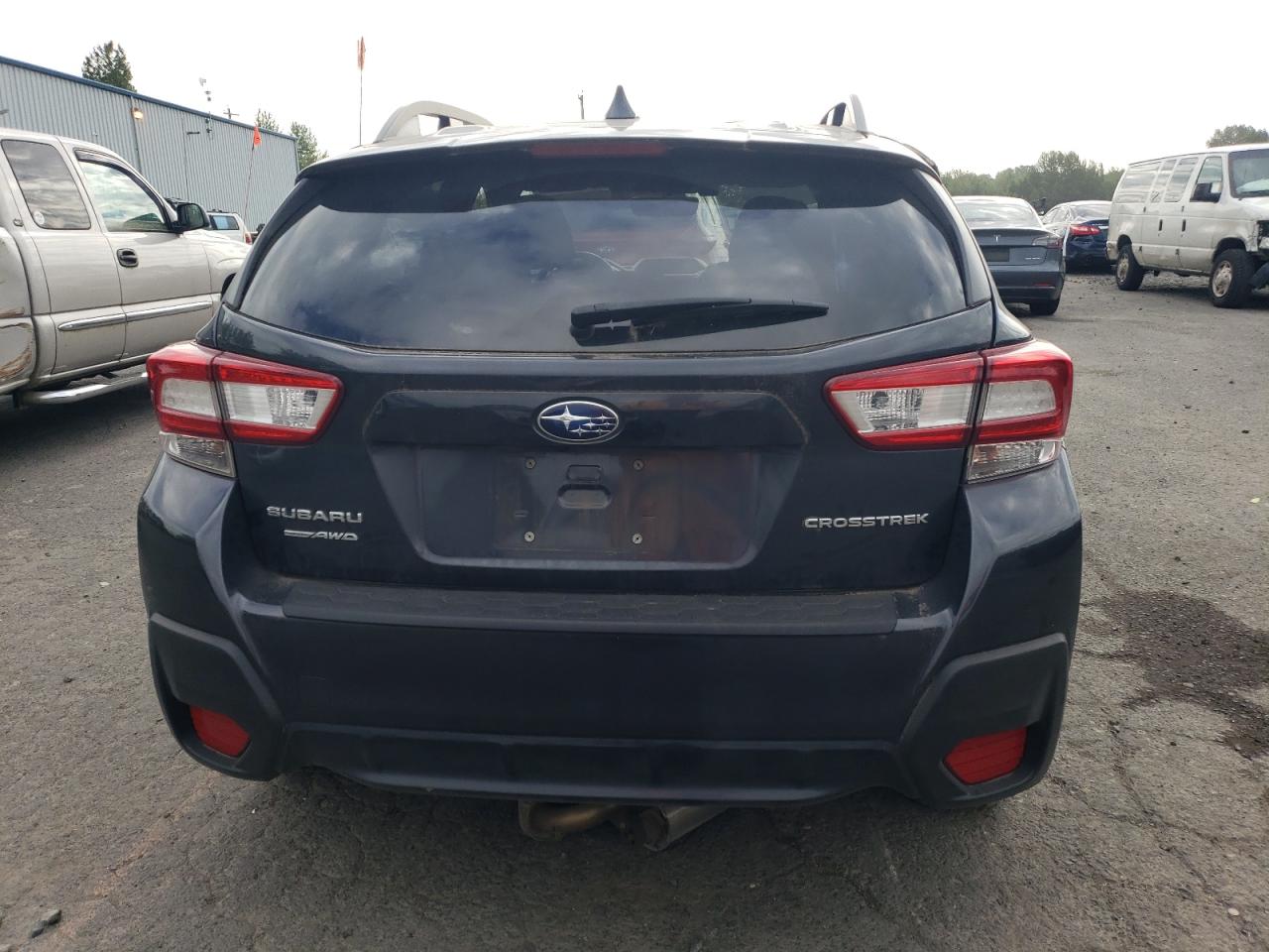 JF2GTADC4JH320913 2018 Subaru Crosstrek Premium