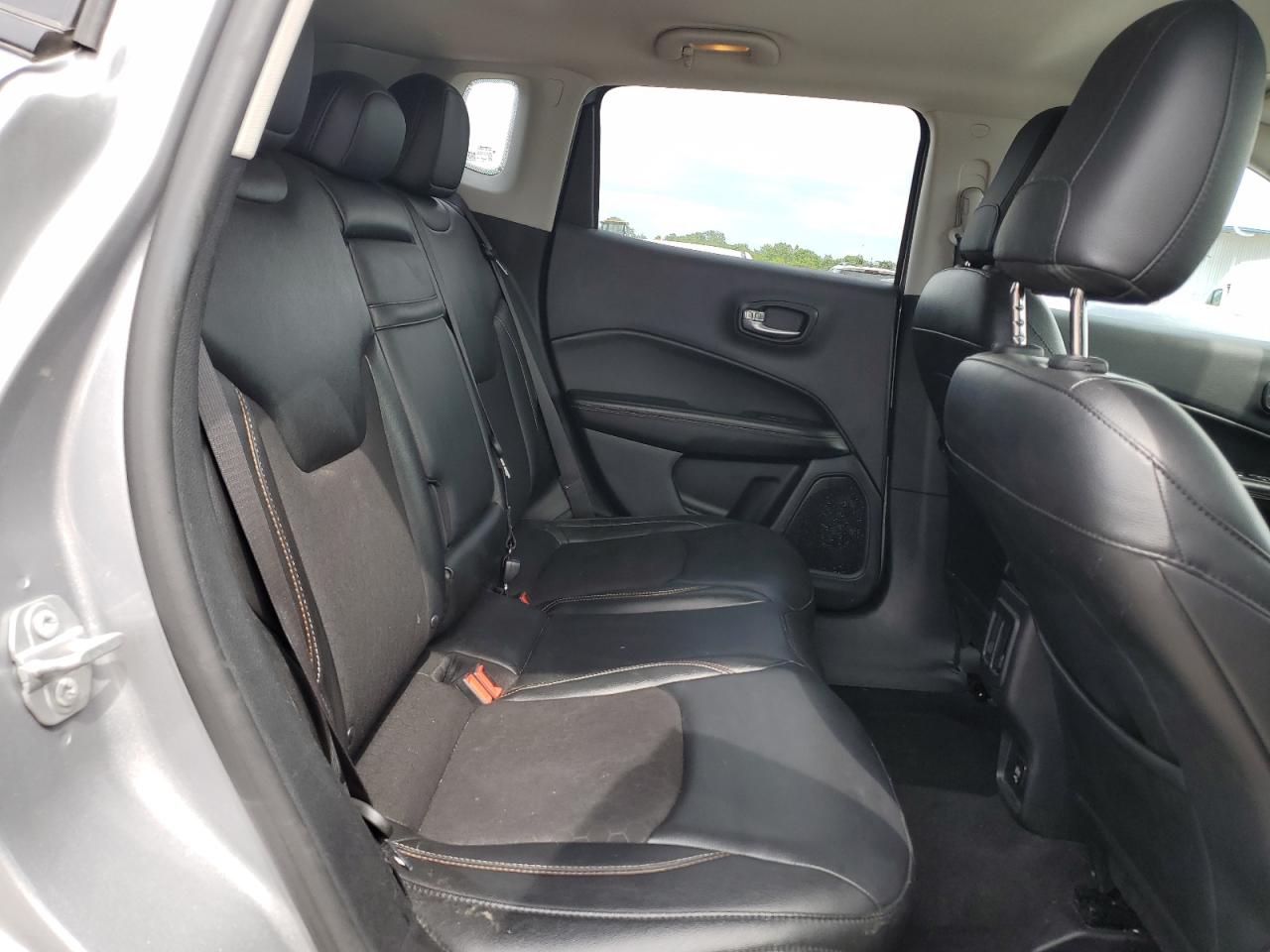 2018 Jeep Compass Latitude VIN: 3C4NJCBBXJT468583 Lot: 58710614