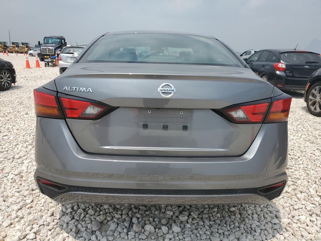 1N4BL4BV0NN346405 Nissan Altima S 6