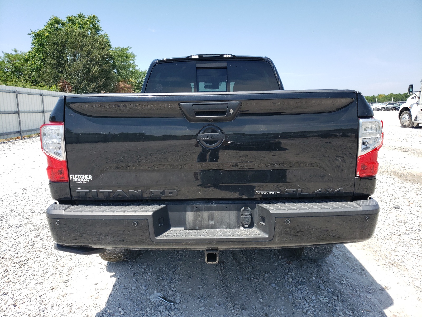 1N6BA1F40KN528128 2019 Nissan Titan Xd Sl