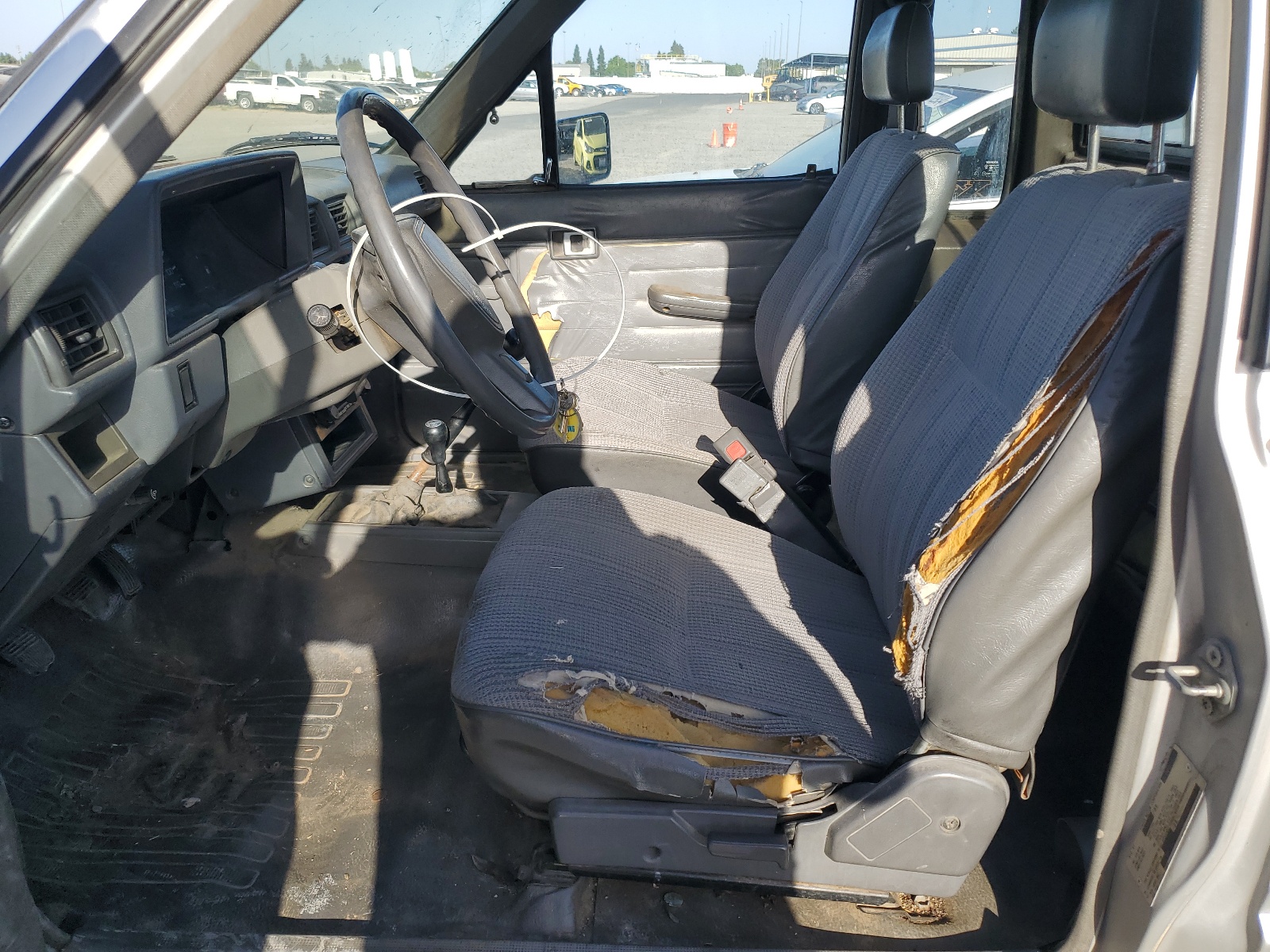 JT4RN67DXH5063349 1987 Toyota Pickup Xtracab Rn67 Dlx