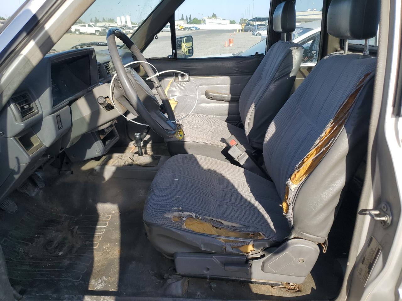 1987 Toyota Pickup Xtracab Rn67 Dlx VIN: JT4RN67DXH5063349 Lot: 59111094