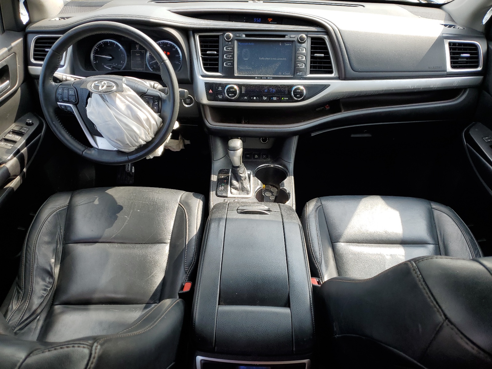 5TDJKRFH8GS504951 2016 Toyota Highlander Xle