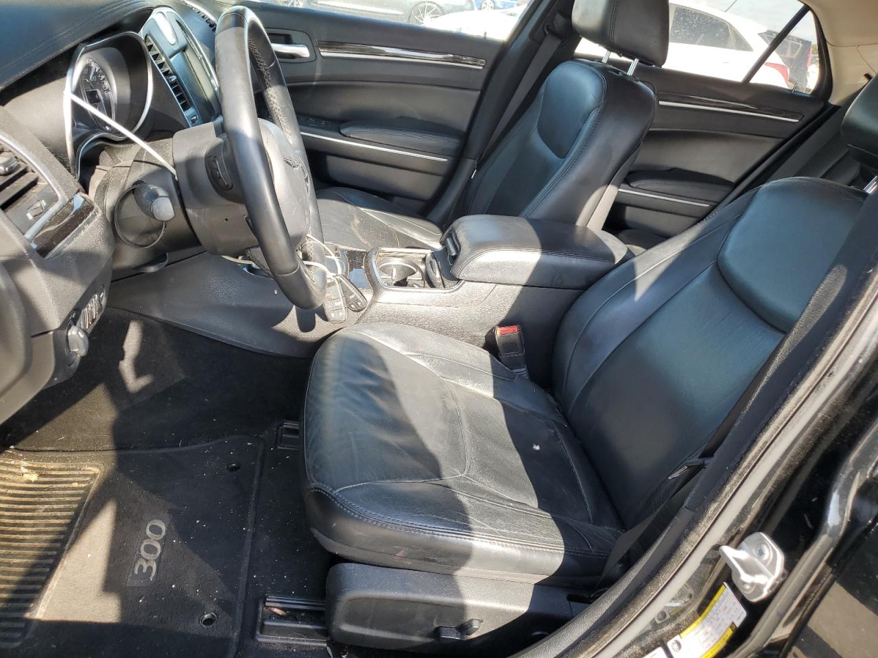 2015 Chrysler 300 Limited VIN: 2C3CCAAG0FH931774 Lot: 60499704