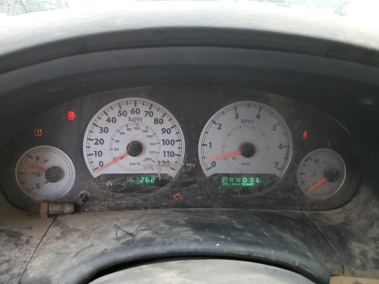 2005 Chrysler Town & Country Touring VIN: 2C4GP54L85R574712 Lot: 59343164