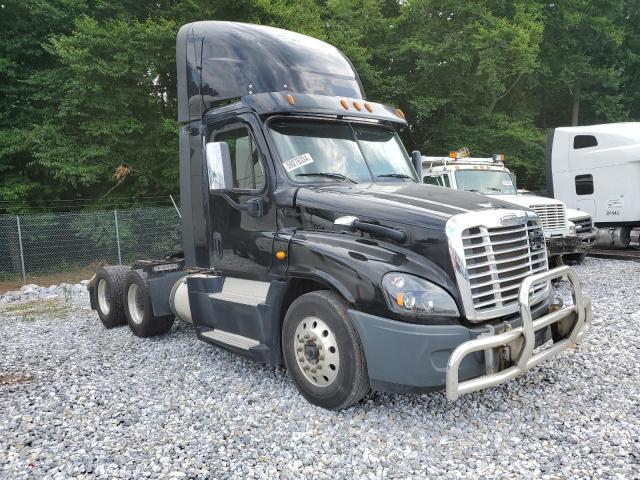 2015 Freightliner Cascadia 125 na sprzedaż w York Haven, PA - Minor Dent/Scratches