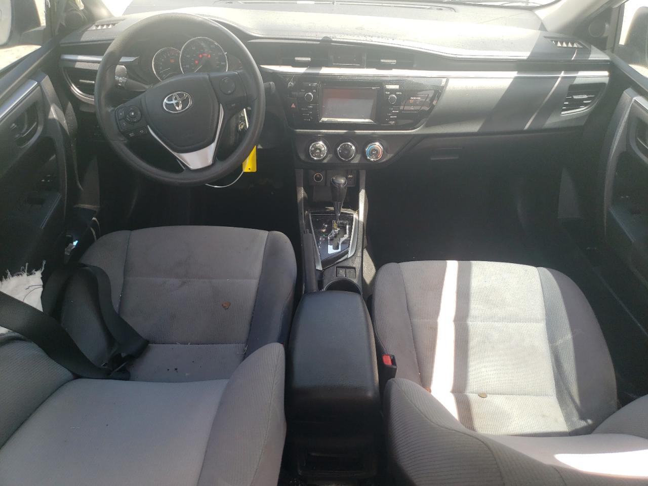 VIN 5YFBURHE2GP461864 2016 TOYOTA COROLLA no.8