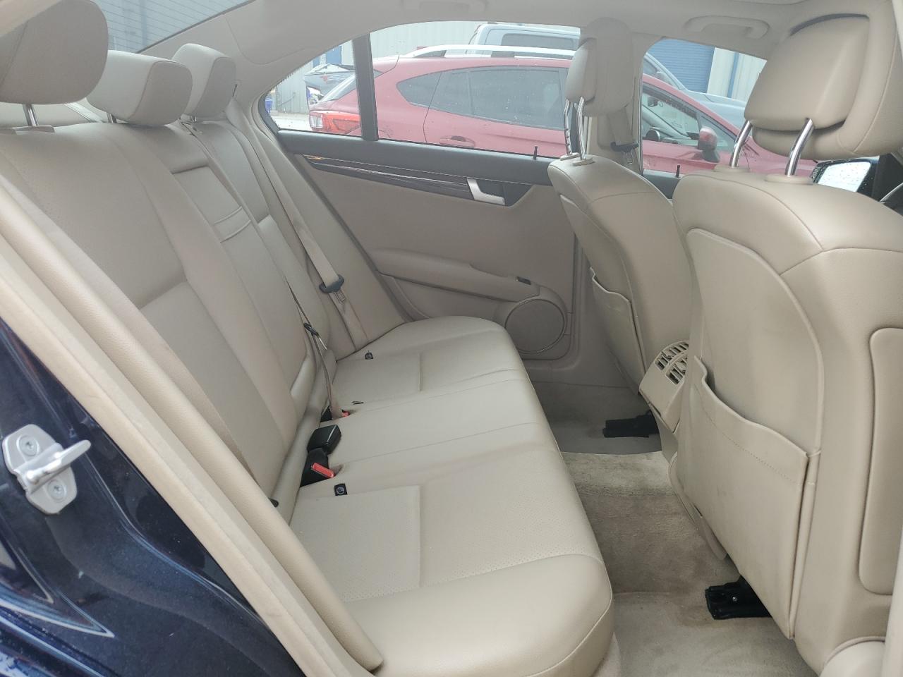 2012 Mercedes-Benz C 250 VIN: WDDGF4HB9CA599141 Lot: 58984614