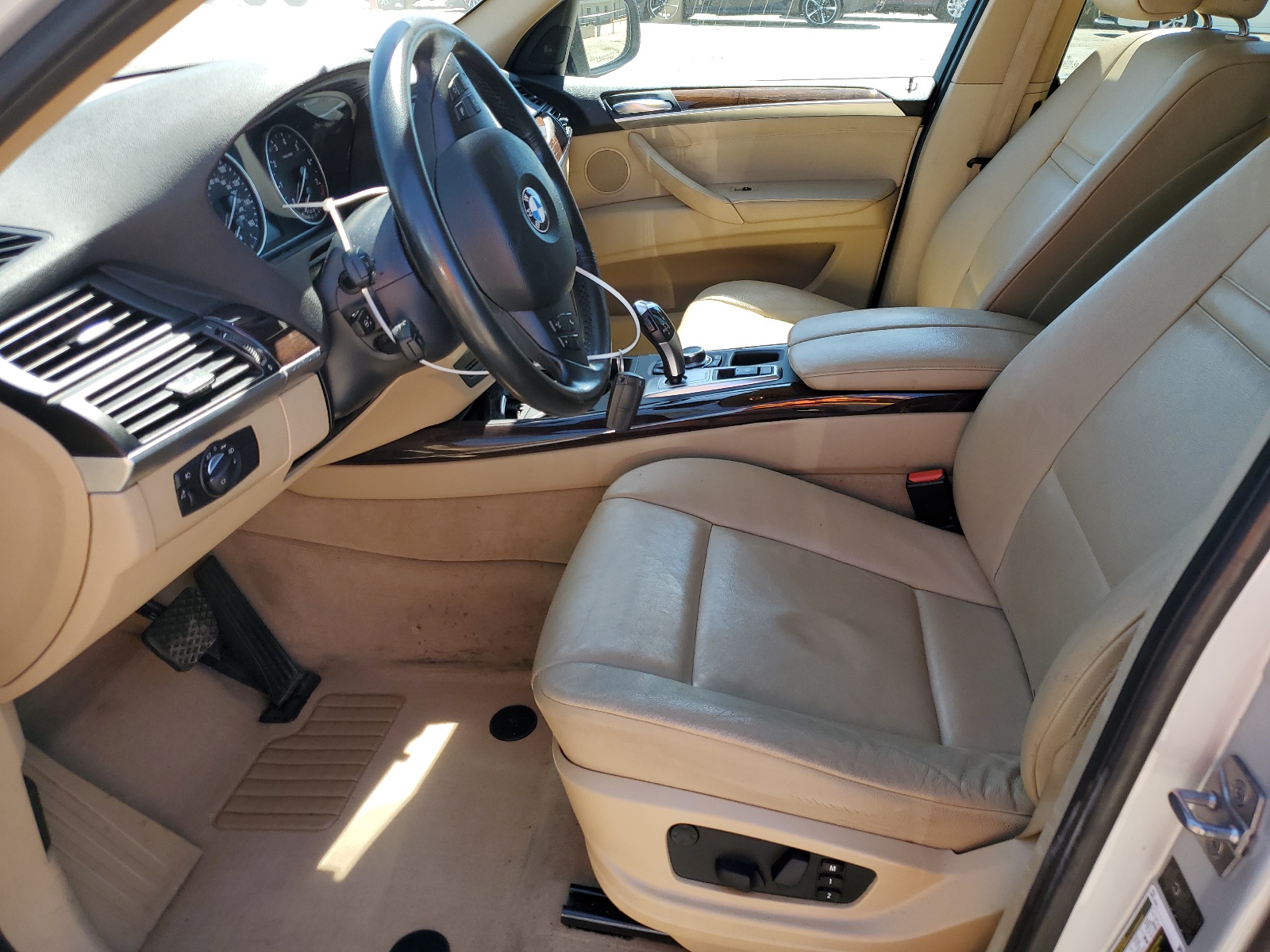 5UXZV4C57BL412519 2011 BMW X5 xDrive35I