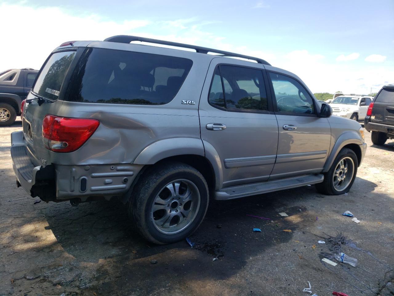 5TDZT34A75S243702 2005 Toyota Sequoia Sr5