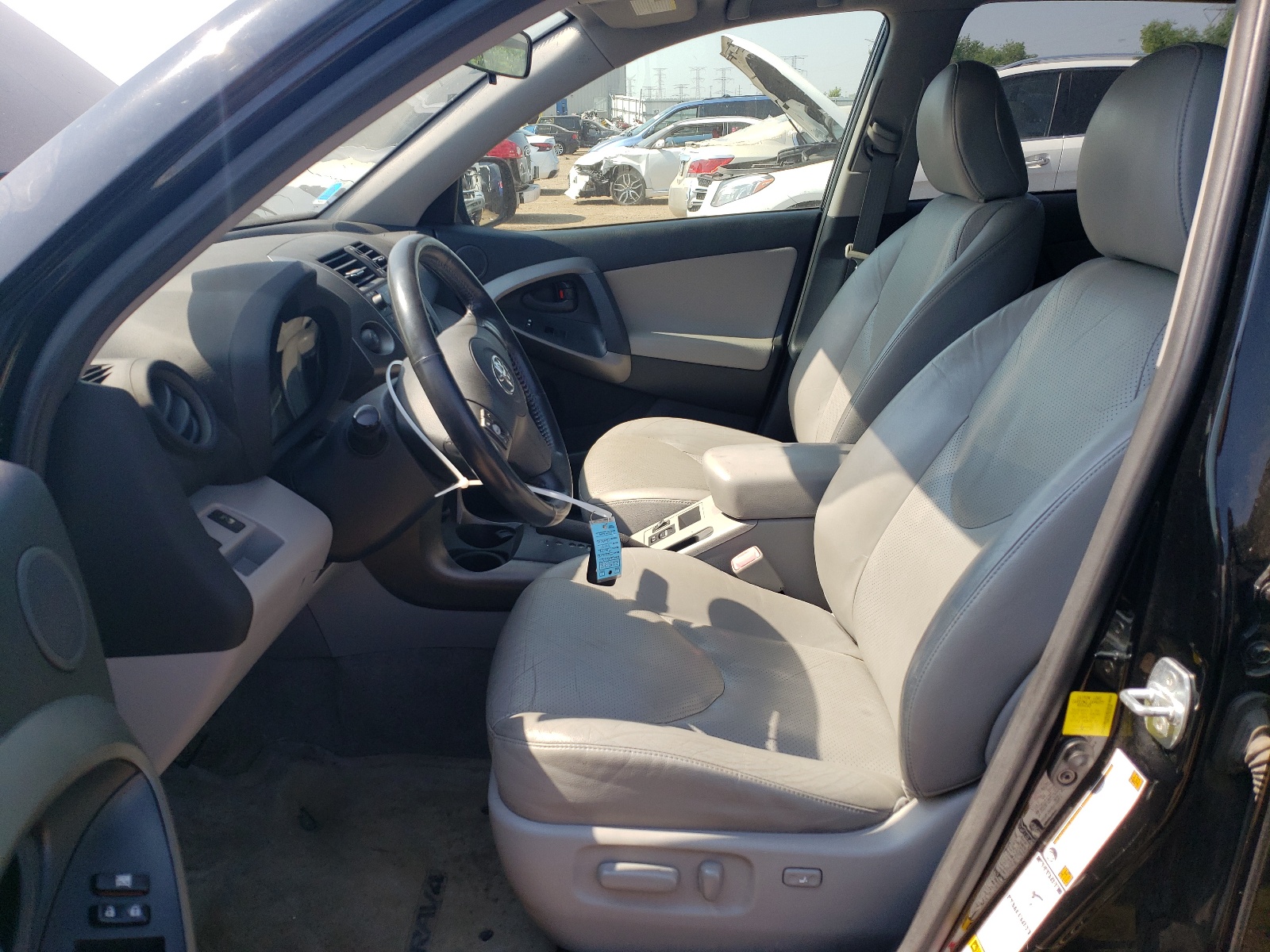 JTMDK4DV3B5103380 2011 Toyota Rav4 Limited