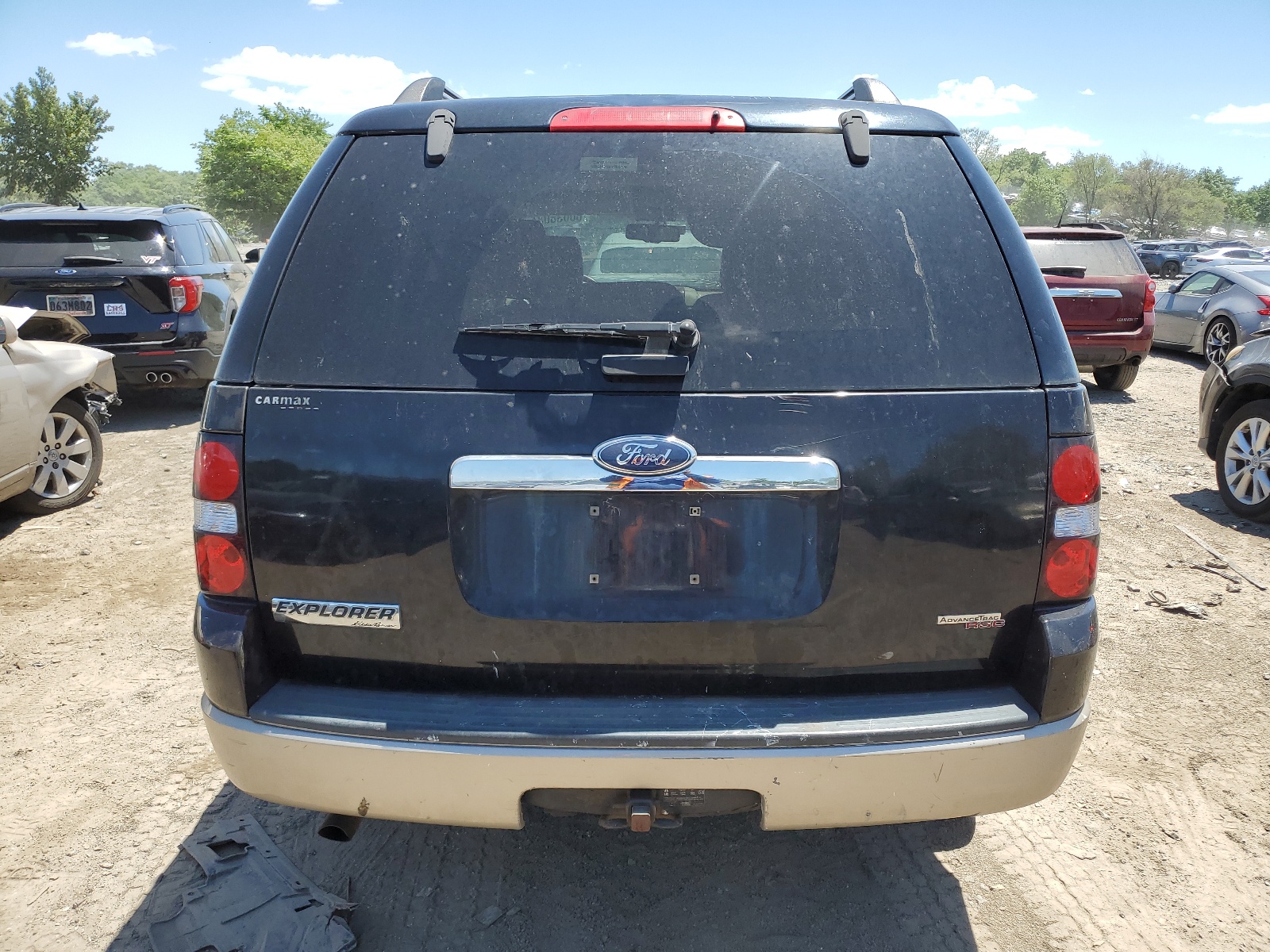 1FMEU74E37UB00729 2007 Ford Explorer Eddie Bauer