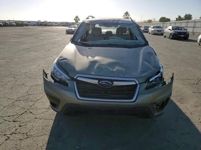 2019 Subaru Forester VIN: JF2SKACC8KH518460 Lot: 60969774