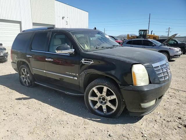 2007 Cadillac Escalade Luxury VIN: 1GYEC63817R331851 Lot: 57875224