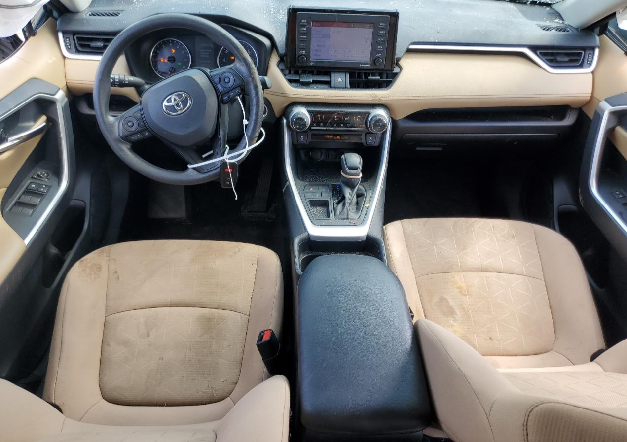 2T3W1RFV8MW134948 2021 Toyota Rav4 Xle