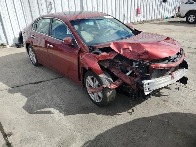  NISSAN ALTIMA 2015 Czerwony