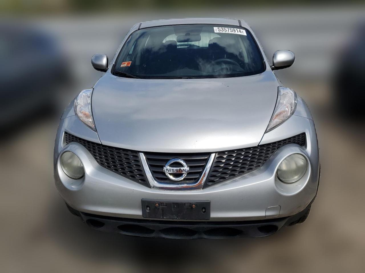 2011 Nissan Juke S VIN: JN8AF5MV2BT015529 Lot: 53575914
