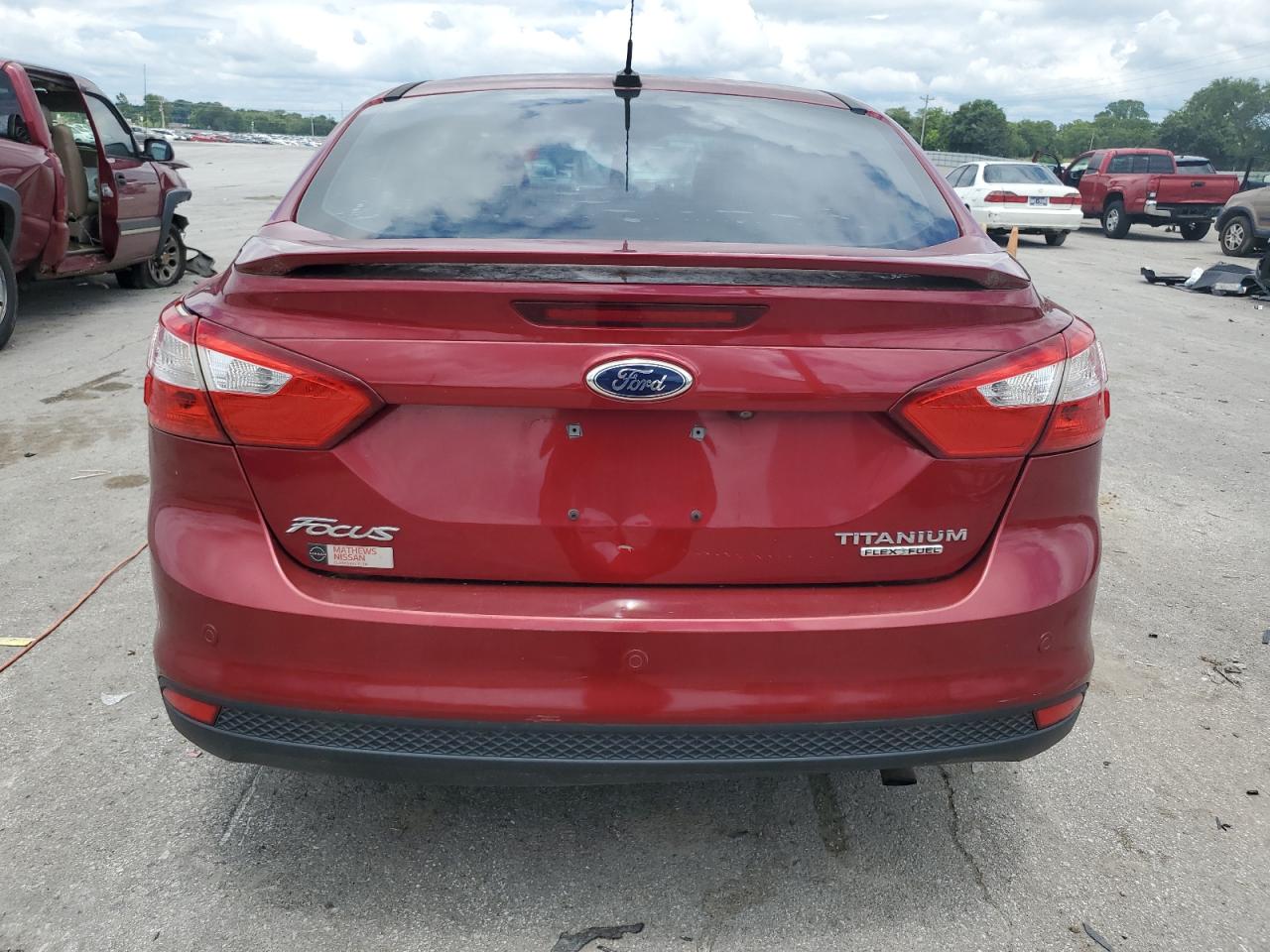 1FADP3J24EL185888 2014 Ford Focus Titanium