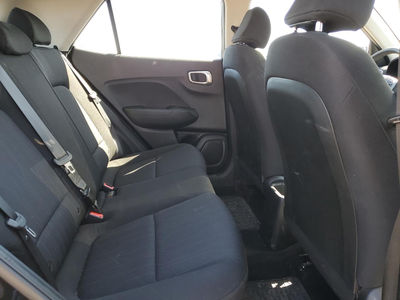 2020 Hyundai Venue Se VIN: KMHRB8A3XLU050549 Lot: 58289094