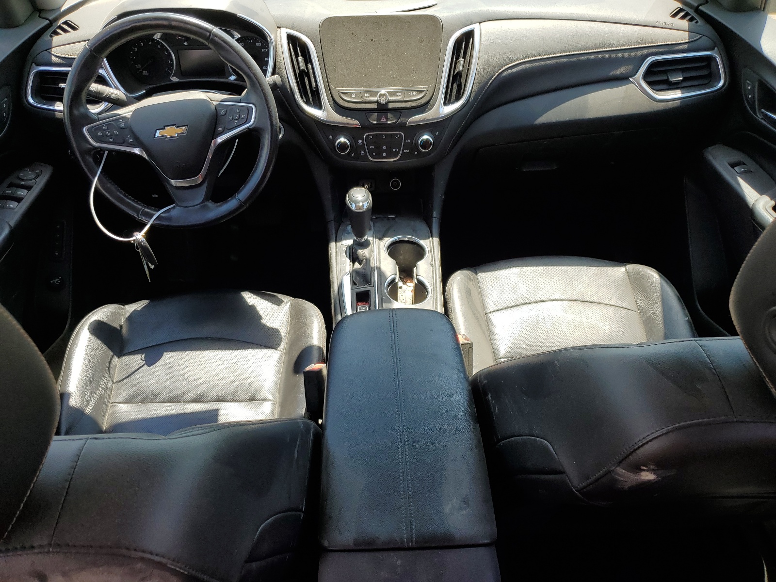 2GNAXWEX1J6267818 2018 Chevrolet Equinox Premier