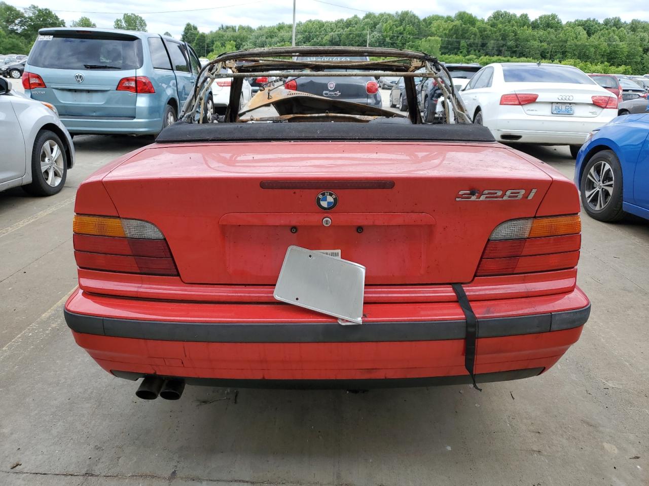 1996 BMW 328 Ic Automatic VIN: WBABK8326TET92422 Lot: 57731484