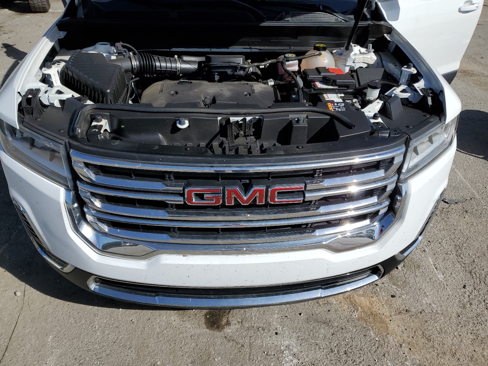 1GKKNKLA6MZ157516 2021 GMC Acadia Sle