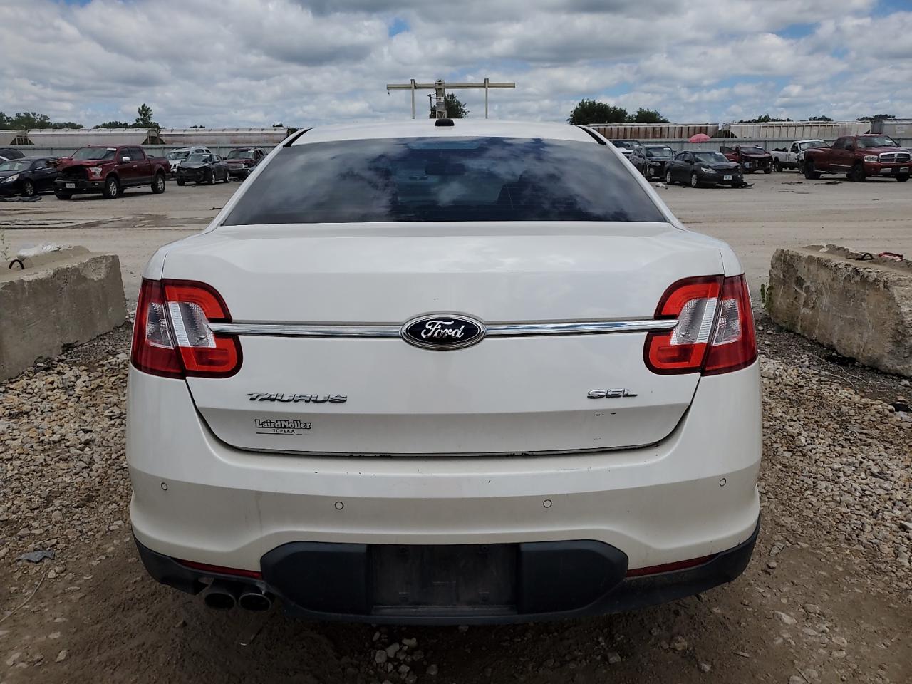 2011 Ford Taurus Sel VIN: 1FAHP2EW2BG152630 Lot: 60638564