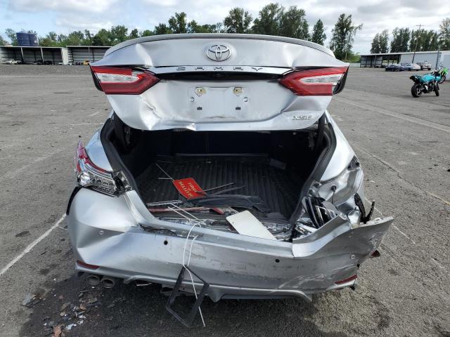  TOYOTA CAMRY 2019 Серебристый