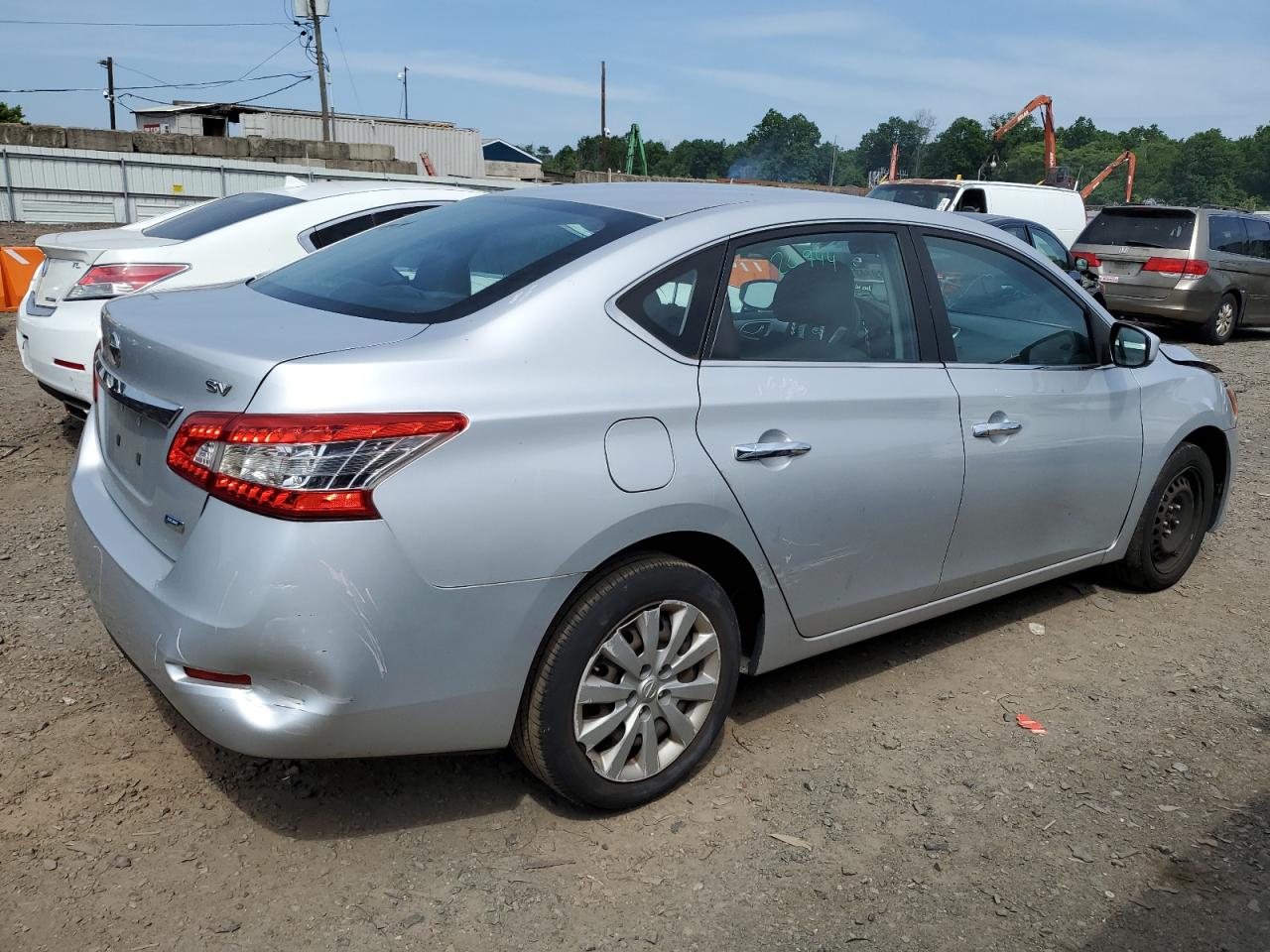 2014 Nissan Sentra - Image 3
