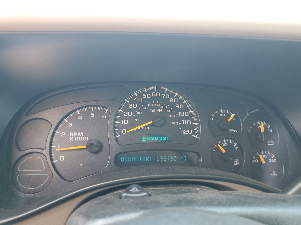 2004 Chevrolet Tahoe C1500 VIN: 1GNEC13V64J212709 Lot: 57434024