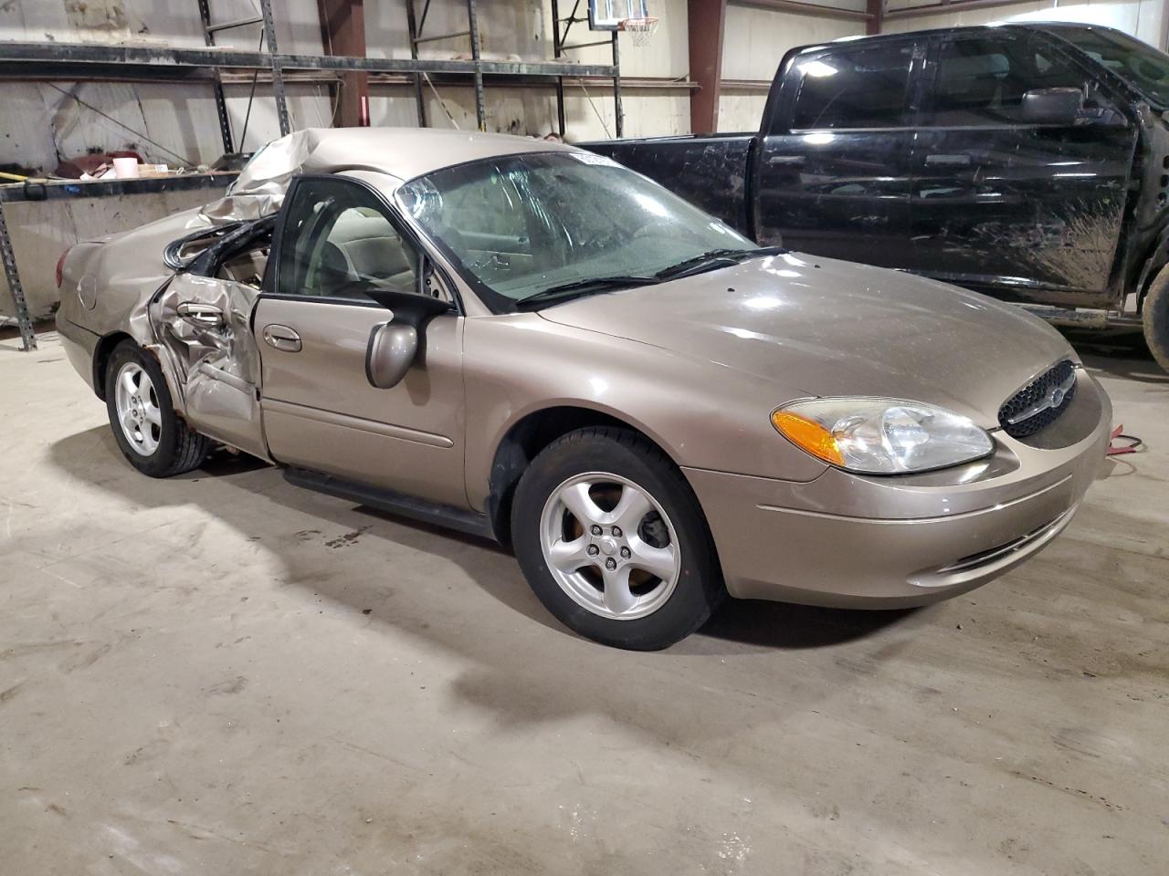 2002 Ford Taurus - Image 4