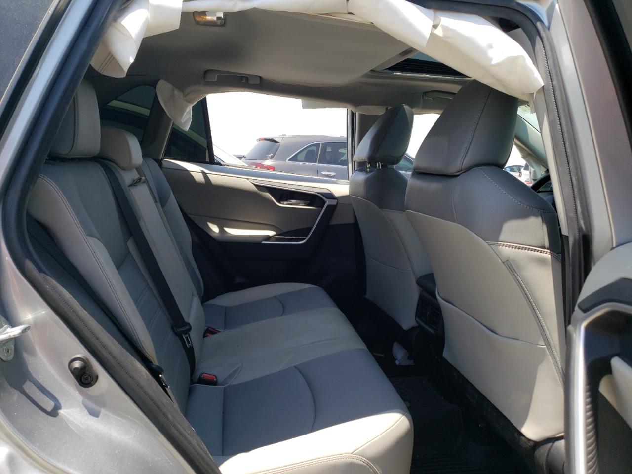 2021 Toyota Rav4 Xle Premium VIN: 2T3C1RFV2MC110181 Lot: 59580514