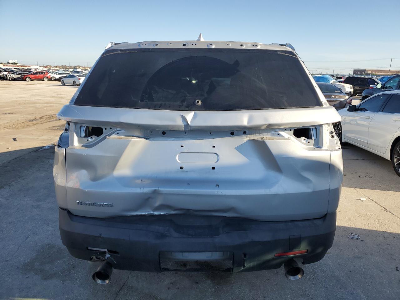 2019 Chevrolet Traverse Ls VIN: 1GNERFKW0KJ149772 Lot: 58086464