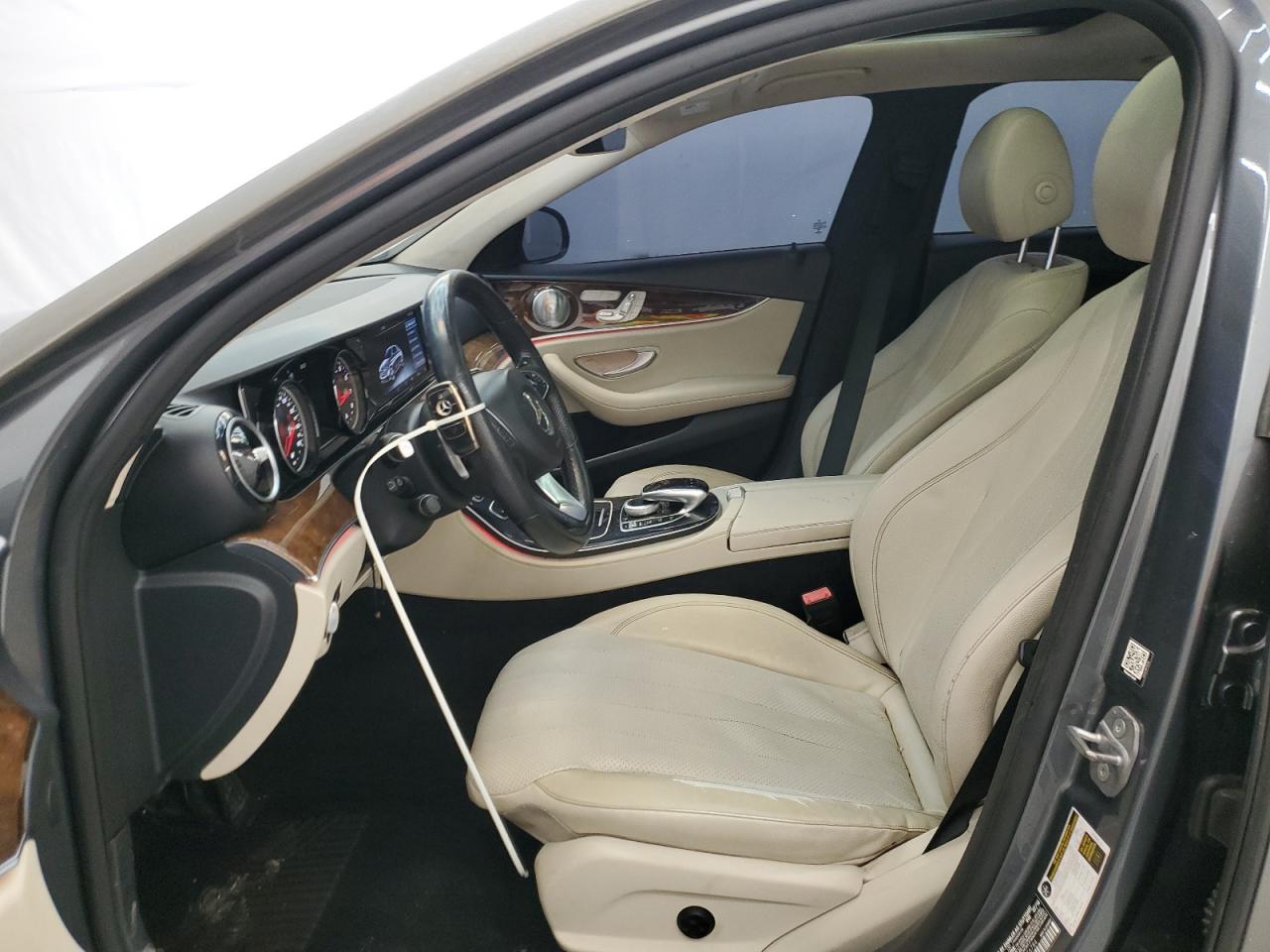 2017 Mercedes-Benz E 300 4Matic VIN: WDDZF4KBXHA076784 Lot: 59909714