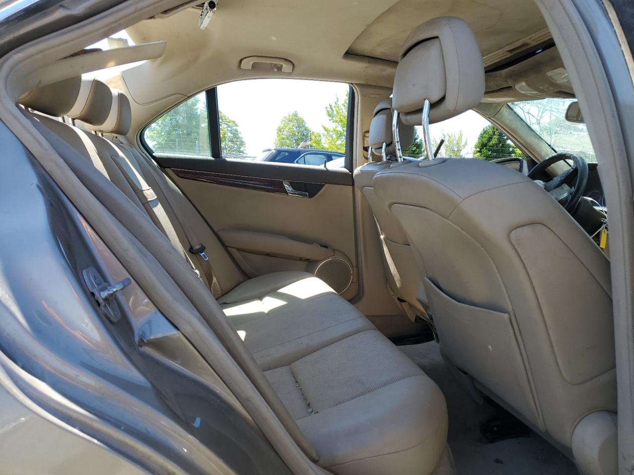 2009 Mercedes-Benz C 300 VIN: WDDGF54X79F241846 Lot: 59524744