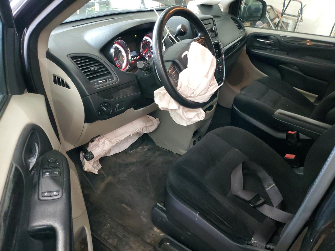 2014 Ram Tradesman VIN: 2C4JRGAG2ER327625 Lot: 58041554