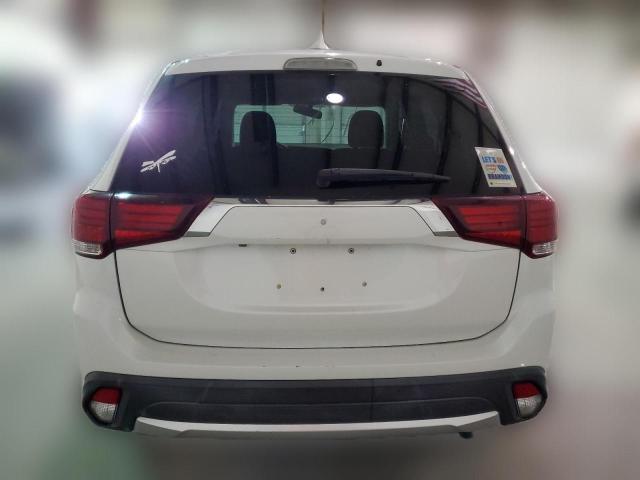 JA4AD2A30JZ015411 | 2018 Mitsubishi outlander es