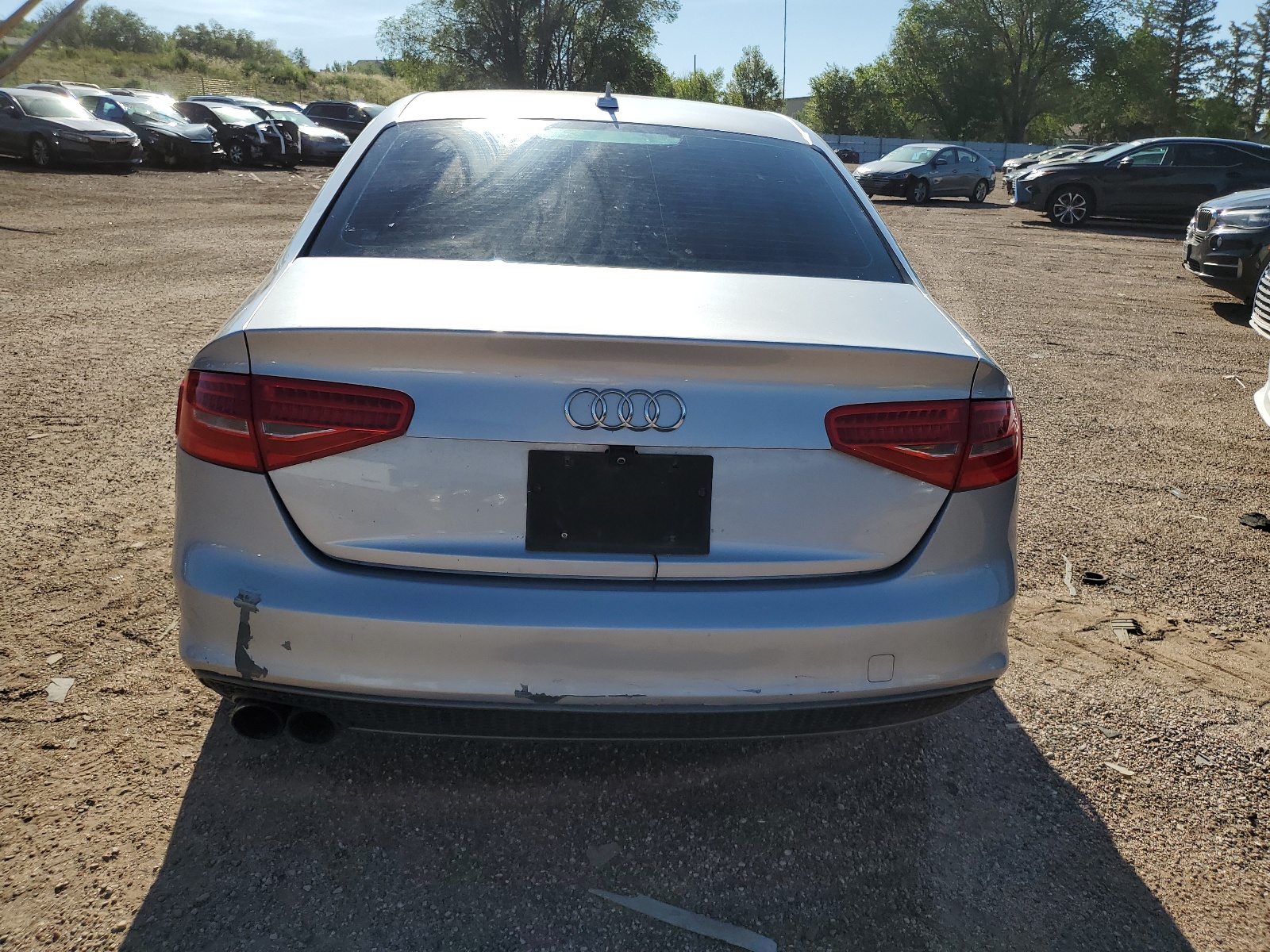 2015 Audi A4 Premium vin: WAUBFAFL6FN027453