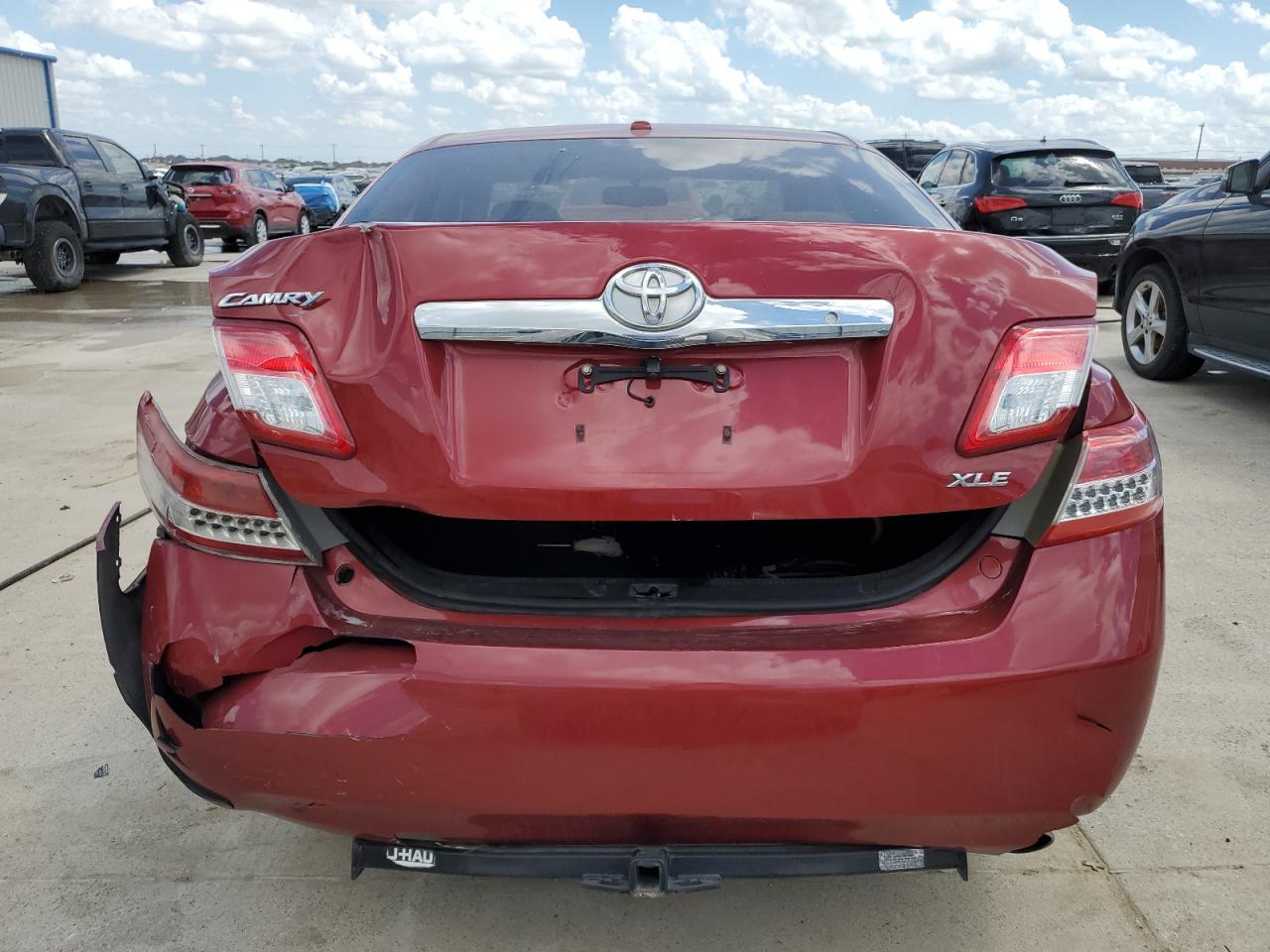 2011 Toyota Camry - Image 6