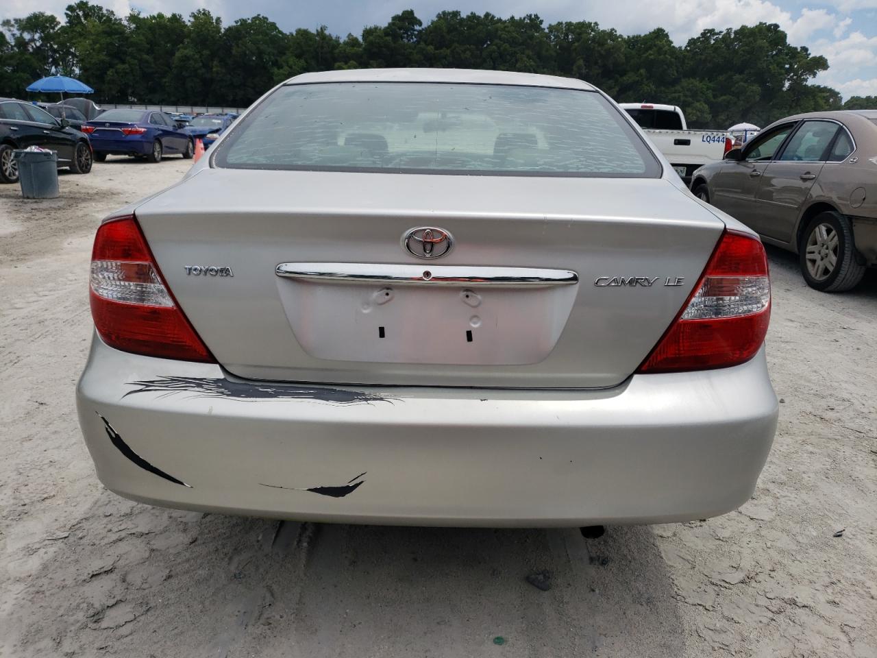 2004 Toyota Camry Le VIN: 4T1BE32K14U844214 Lot: 60303654