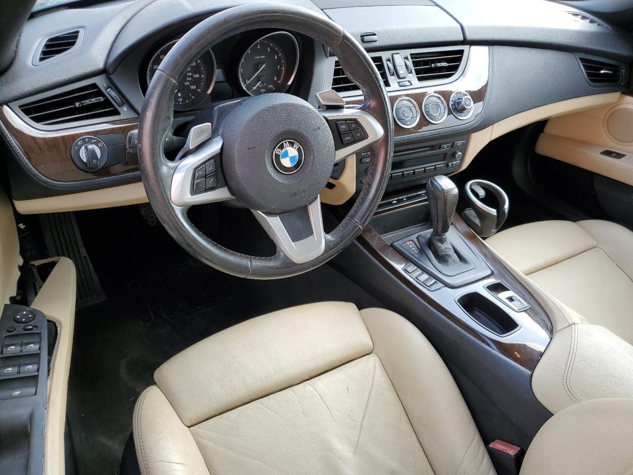 WBALM5C54BE378752 2011 BMW Z4 Sdrive30I