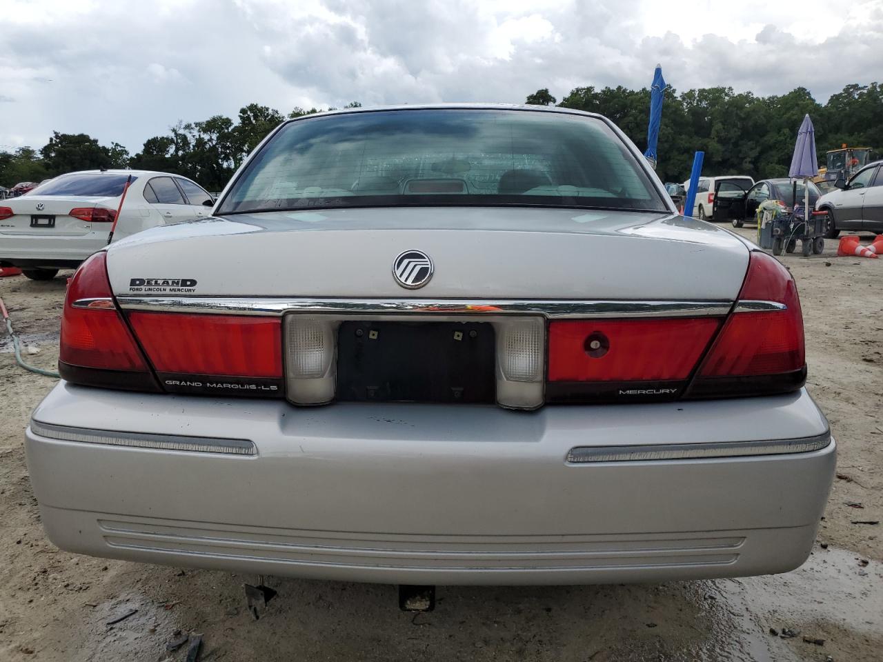 2002 Mercury Grand Marquis Ls VIN: 2MEFM75W22X622252 Lot: 61060284