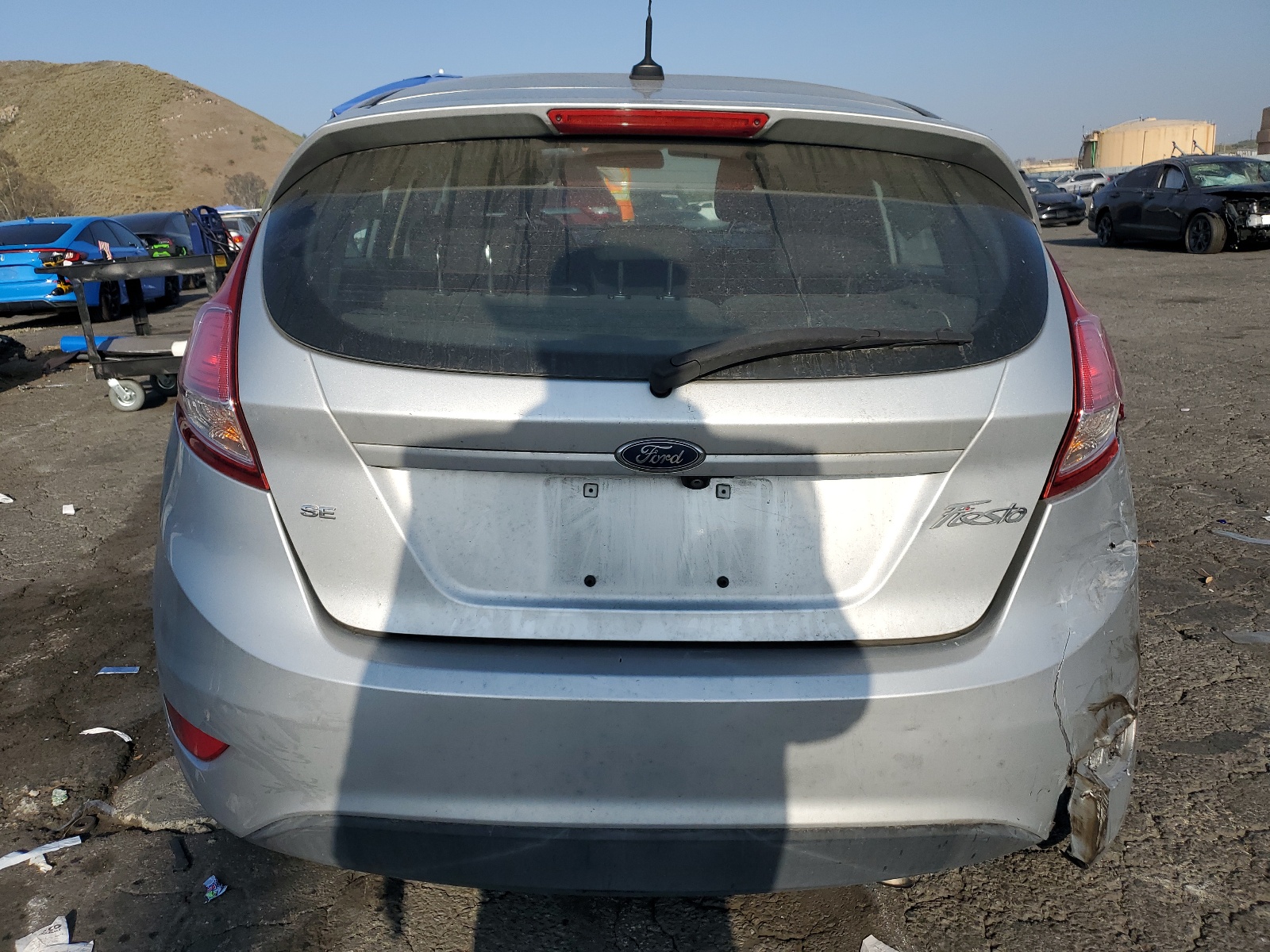 3FADP4EJXJM110144 2018 Ford Fiesta Se