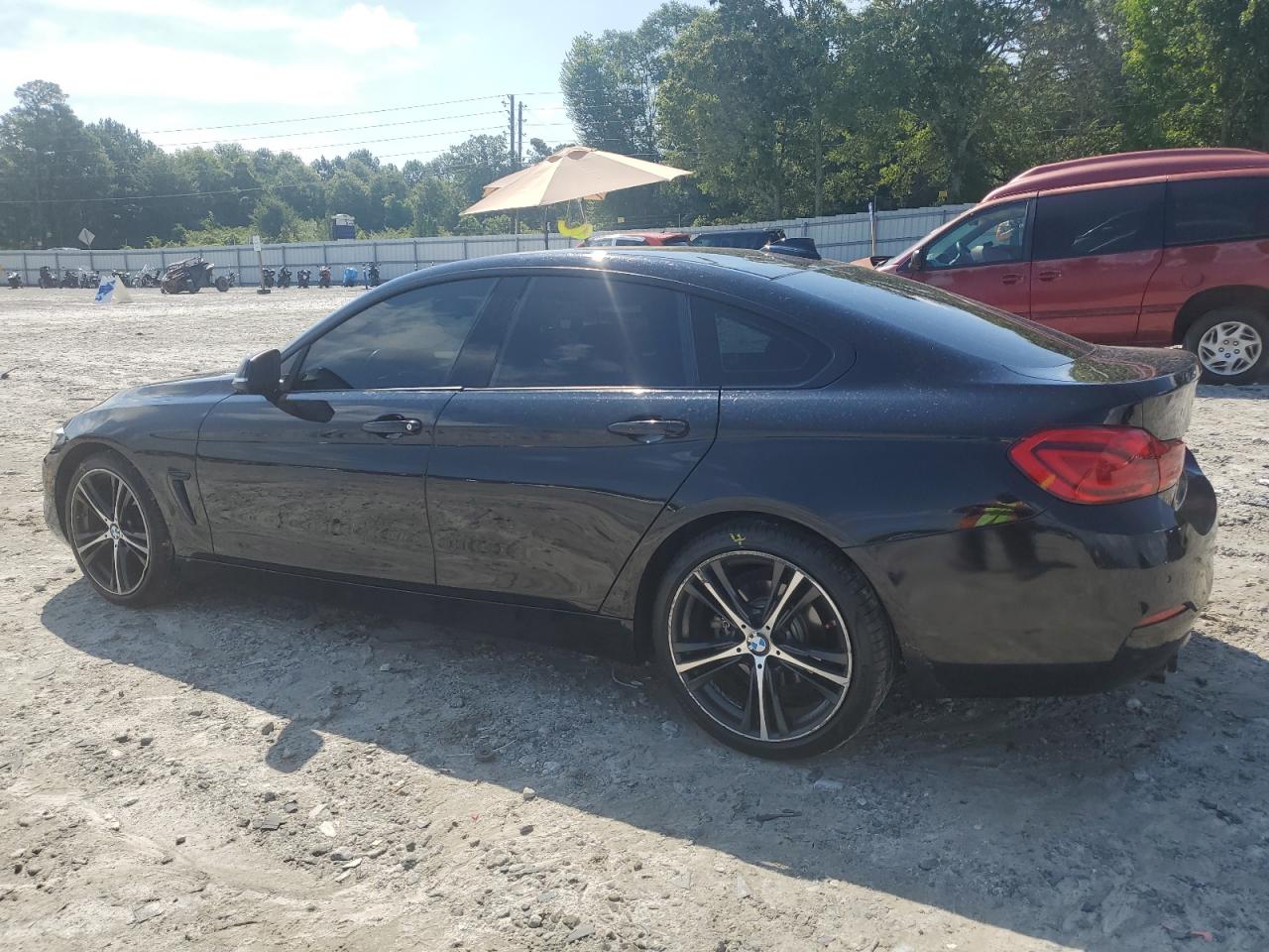 WBA4J1C55JBM10839 2018 BMW 4 SERIES - Image 2