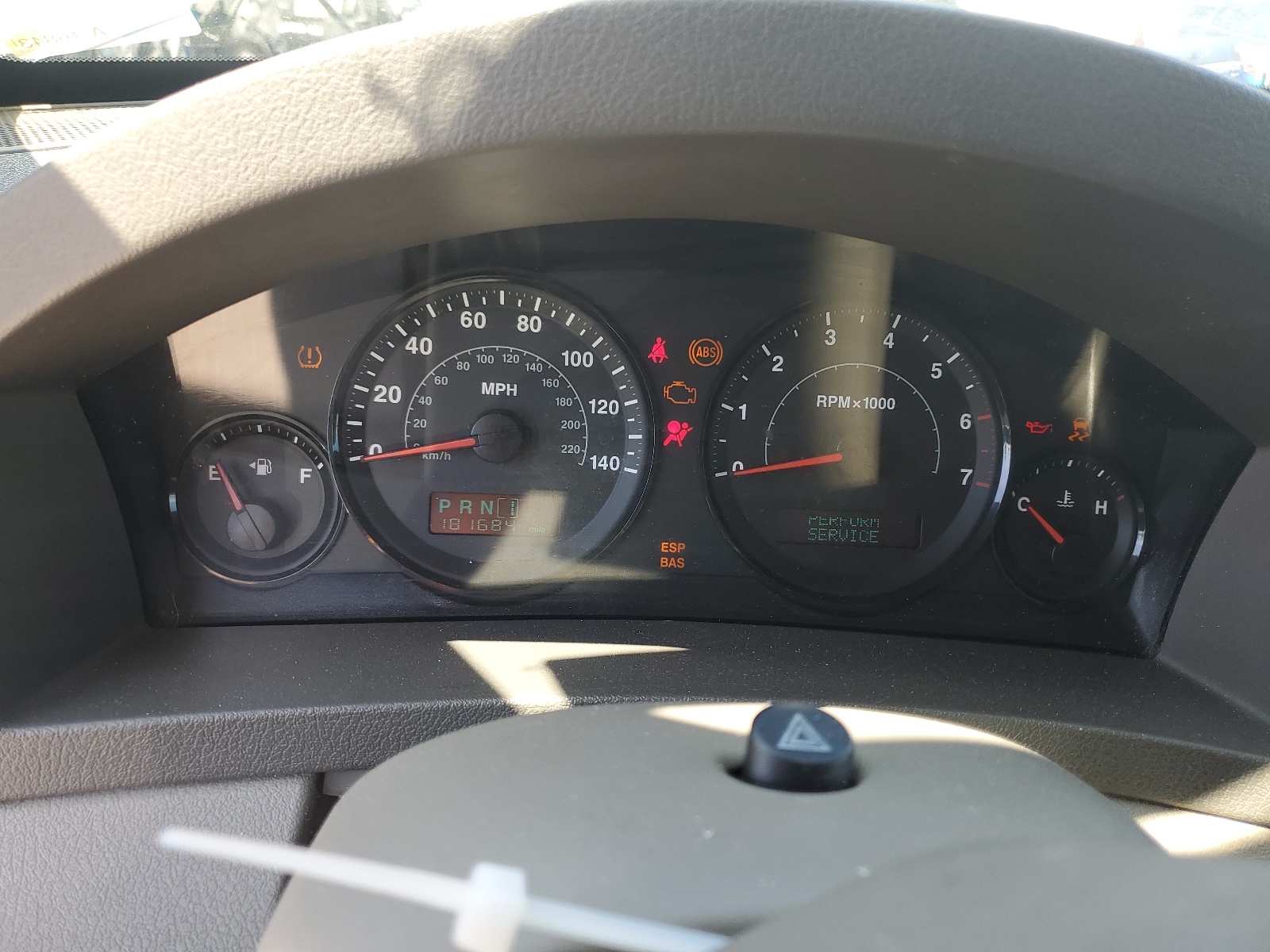 1J4HR48N06C215296 2006 Jeep Grand Cherokee Laredo