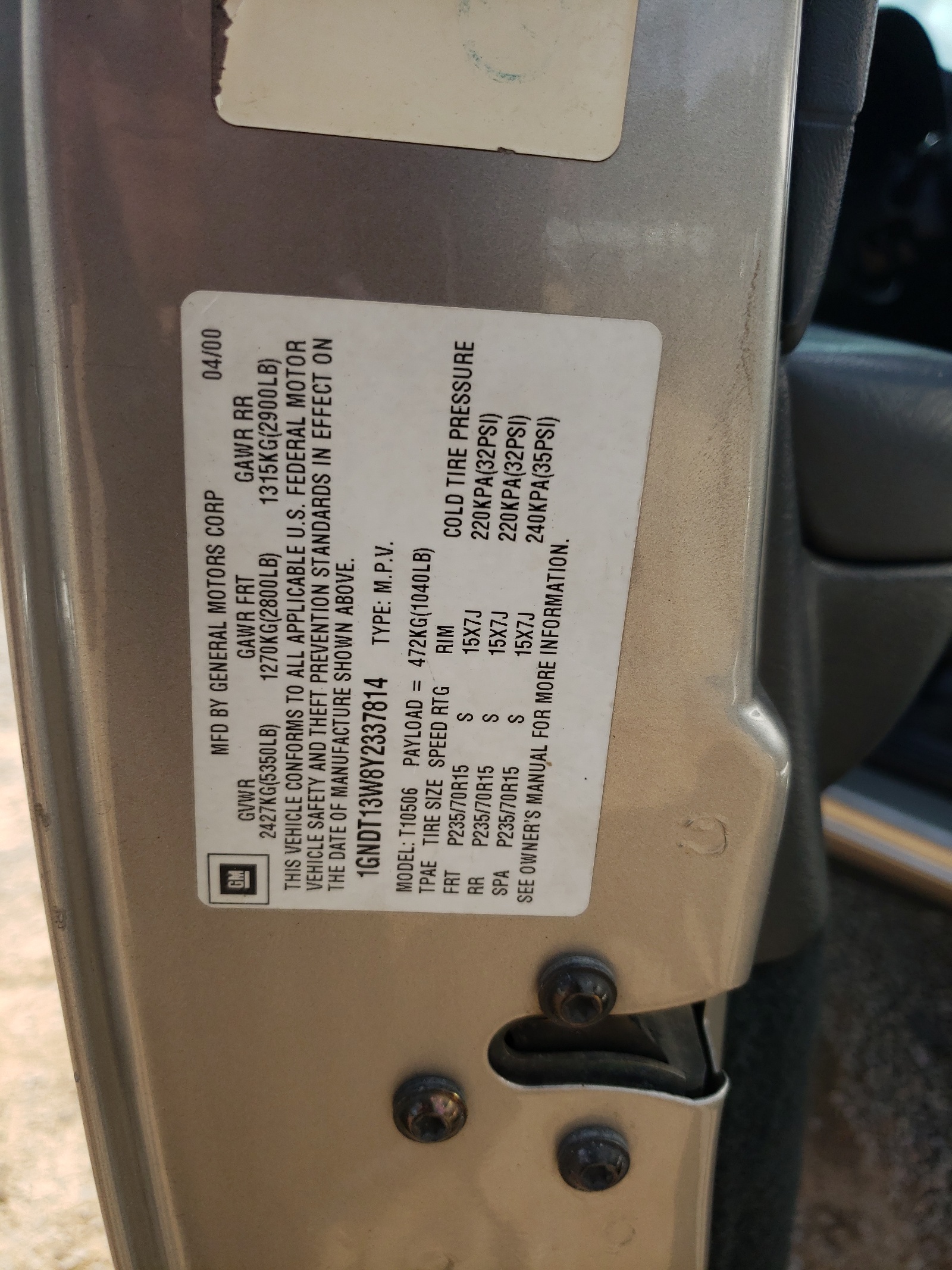 1GNDT13W8Y2337814 2000 Chevrolet Blazer